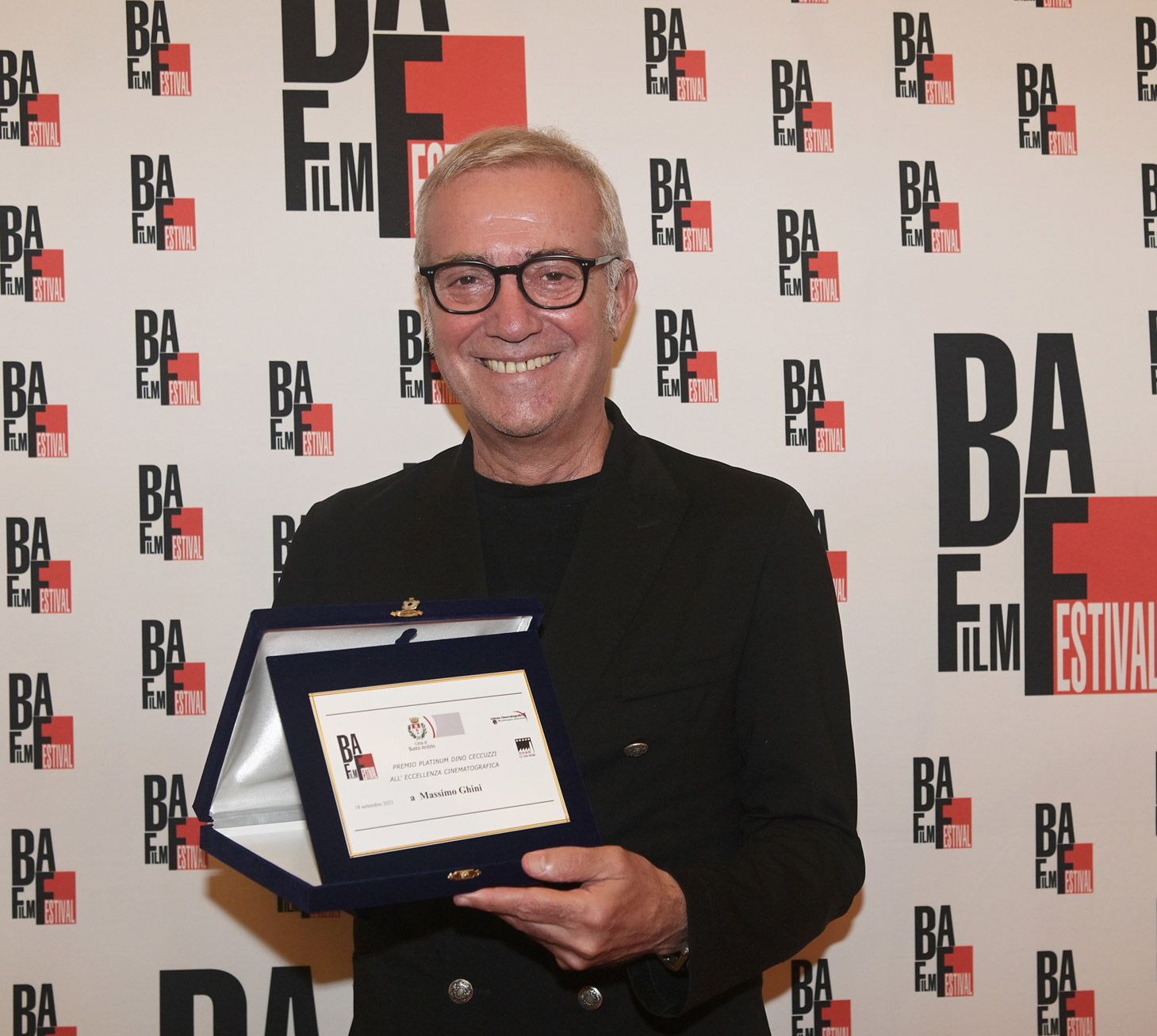Massimo Ghini premio Dino Ceccuzzi Platinum all'eccellenza cinematografica BAFF 2021