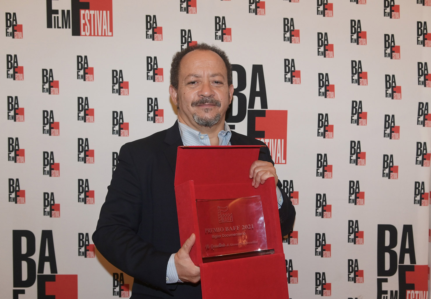 Alessandro Rossellini riceve il premio miglior documentario BAFF 2021